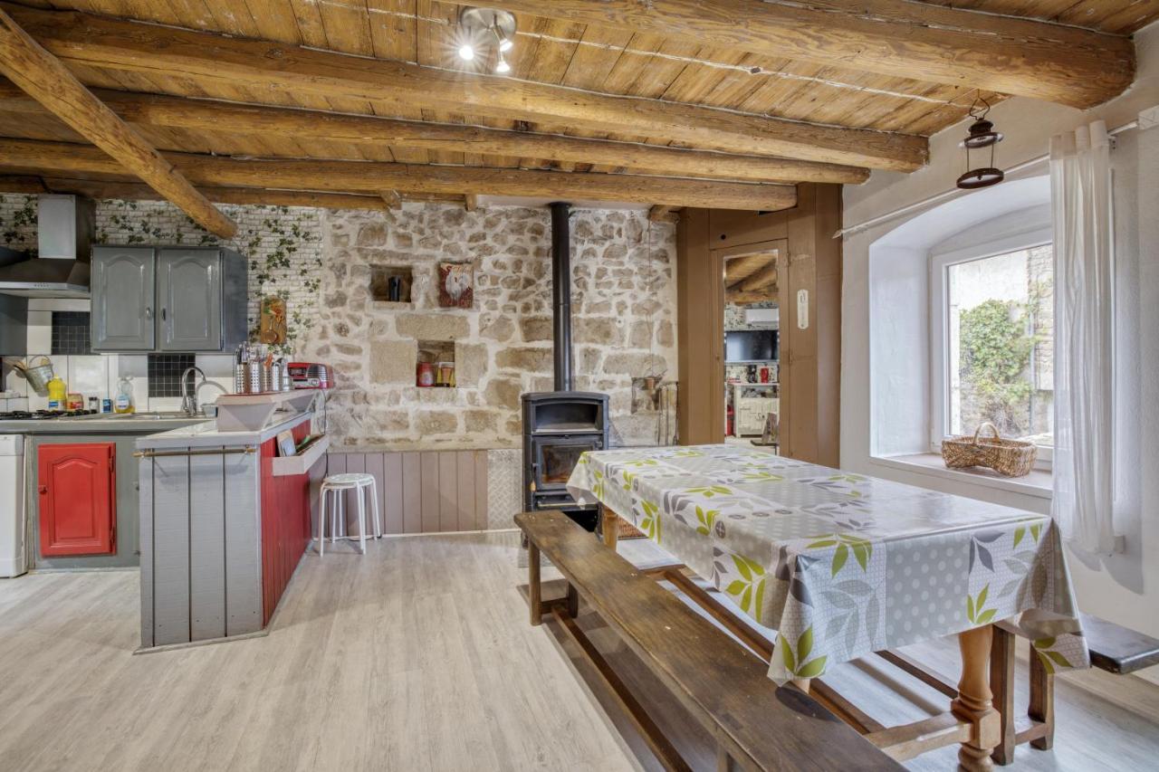 Maison Charmante A Valprivas Avec Jardin Prive. מראה חיצוני תמונה