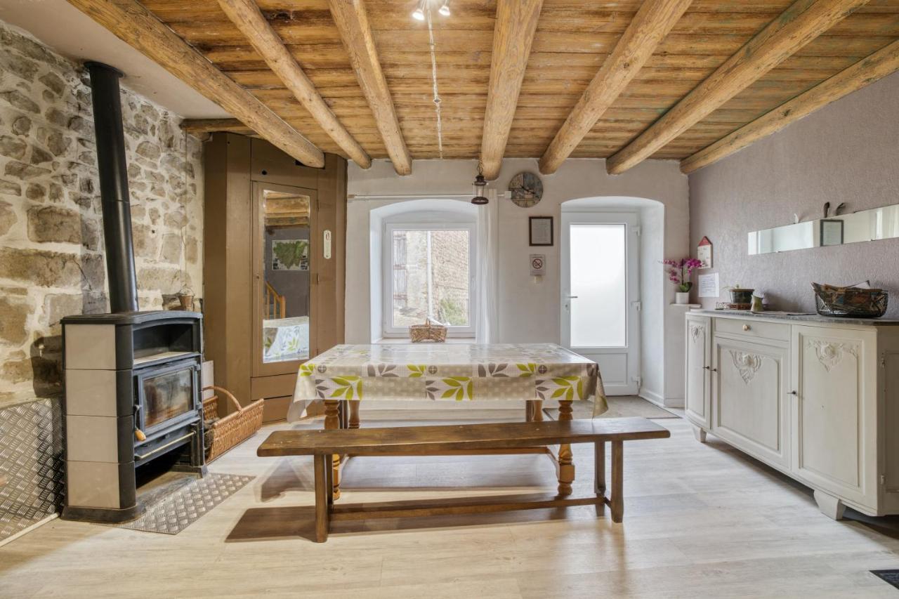 Maison Charmante A Valprivas Avec Jardin Prive. מראה חיצוני תמונה